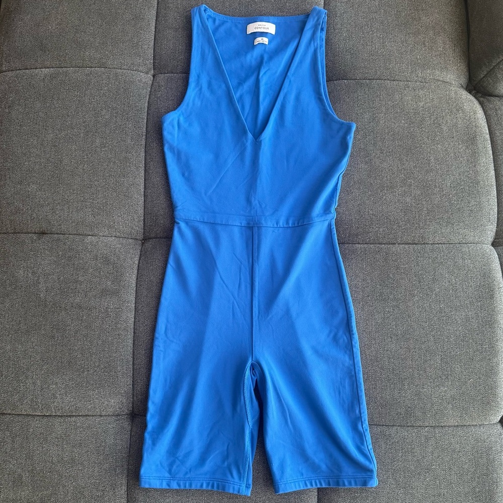 Aritzia Babaton CONTOUR V-NECK ROMPER XS - Picture 3 of 4
